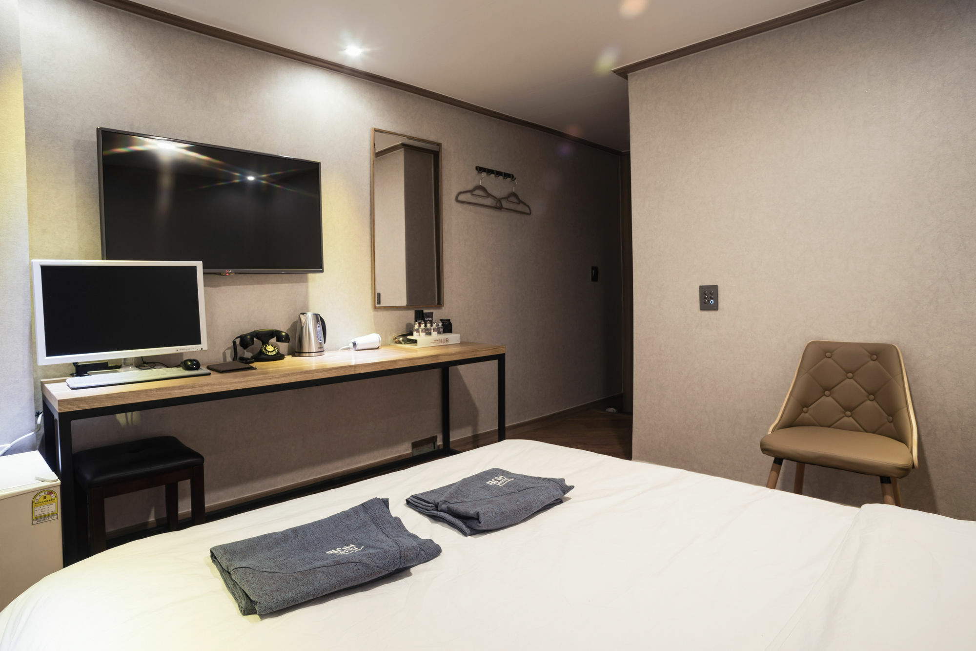 Hub Hotel 2*